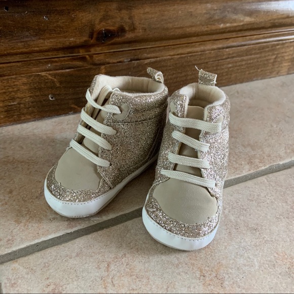 JC Penny Gold Baby Boots Size 1 - Picture 2 of 5